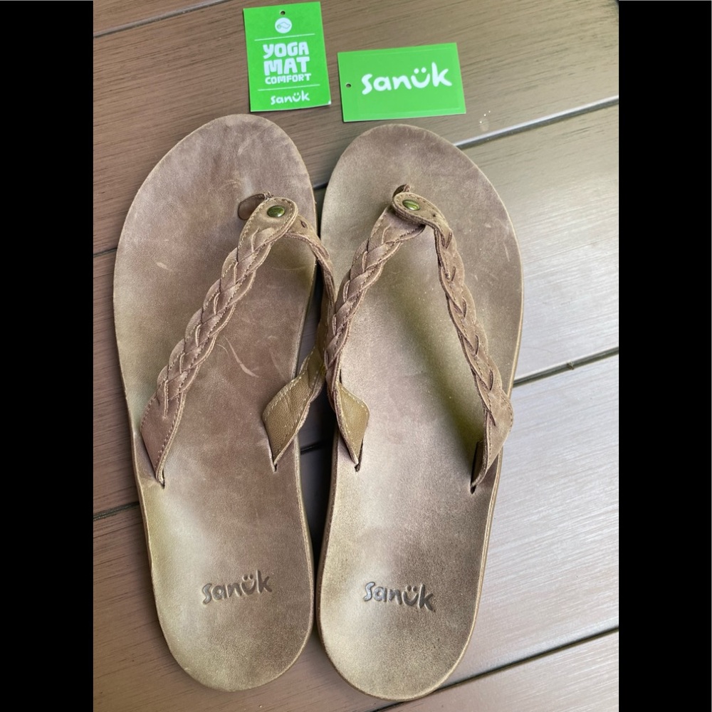 Leather Braided Samuel Flip Flops as 39/8